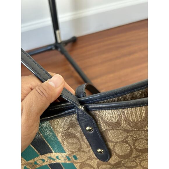Y2K Coach Signature Monogram Stripes Shoulder Bag Tote Khaki Blue Leather Trim - Picture 10 of 13